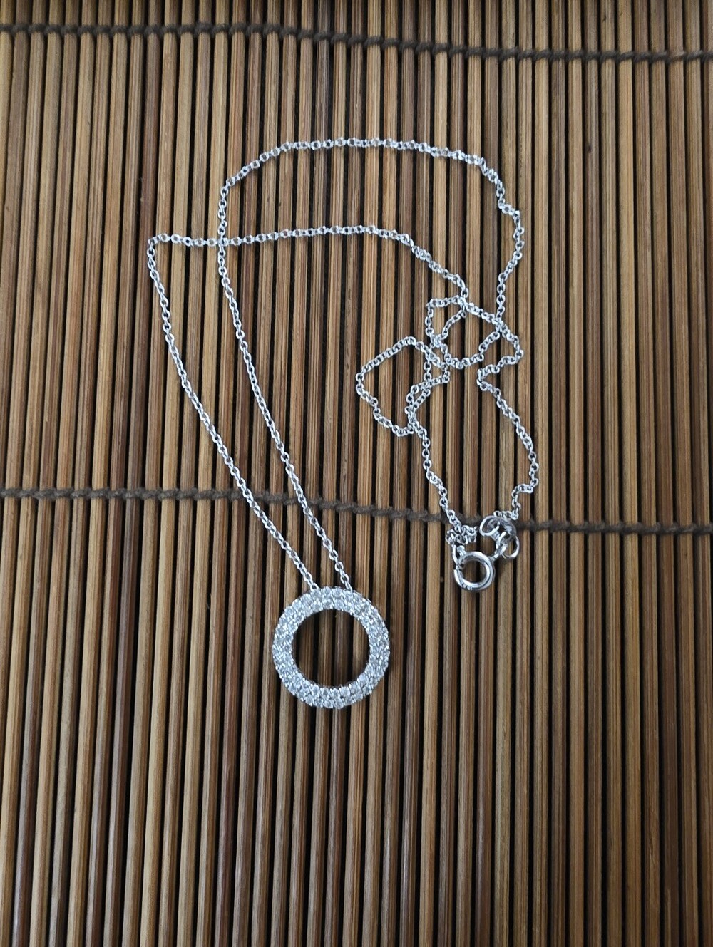 14k Diamond Circle White Gold Chain Necklace